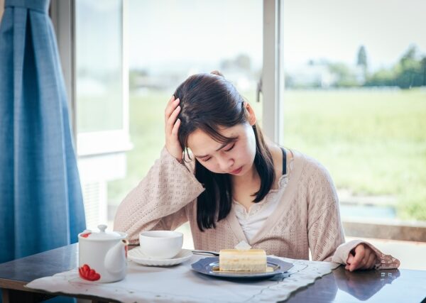 猫背・息苦しさ・だるさ…糖質疲労は前側をゆるめて解消しよう