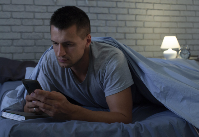 えっ!? そんなことで眠れなくなる？意外すぎる不眠の原因7選