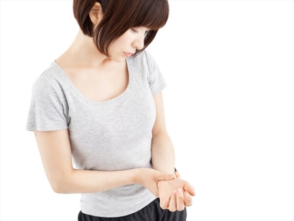 腱鞘炎がなかなか治らないのはなぜ？整体師が解説