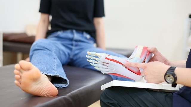 距骨調整で指2本縮んだO脚症例｜足部から再設計した改善プロセス